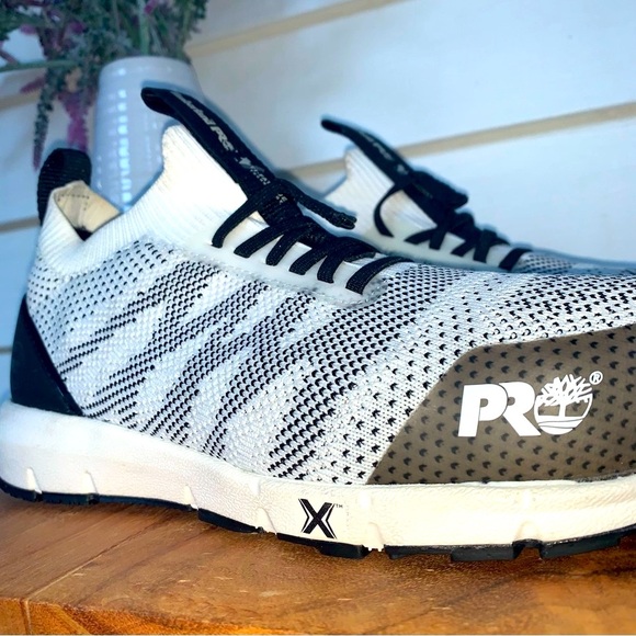 Women’s New Without Tags Timberland PRO Monochrome Knit Sneakers size 6 - Picture 2 of 7